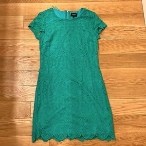 Green lace short dress